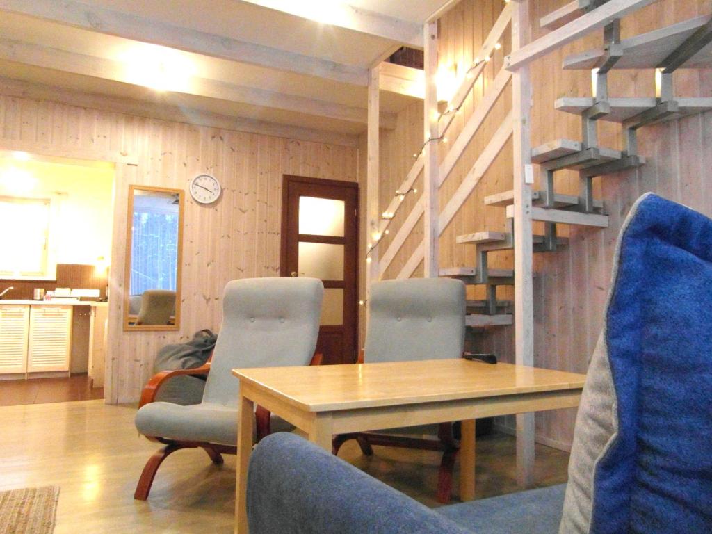White Cottage room 4